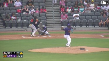 Elvin Garcia lines into an unassisted double play, first baseman Carlos Cauro. Miguel Rodríguez out at 1st.