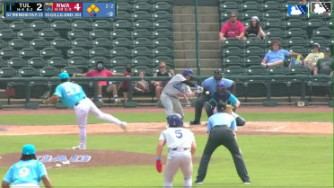 Hayden Gilliland grounds into a force out, fielded by third baseman Jack Pineda. Chris Newell scores. Kole Myers out at 3rd. Joe Vetrano to 2nd. Hayden Gilliland to 1st.