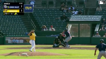 Felix Reyes singles on a line drive to right fielder Joey Wiemer. Dylan Moore scores. Otto Kemp to 3rd.