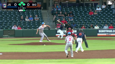 J.D. Gonzalez grounds out, second baseman Brady Day to first baseman Brock Vradenburg. Connor Hujsak scores. Tony Santa Maria to 3rd. Tom Poole to 2nd.