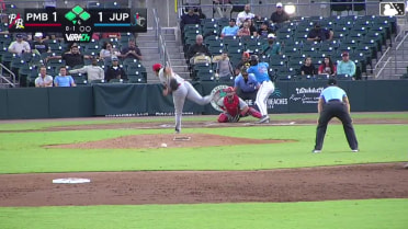 Jose Monserrate out on a sacrifice fly to right fielder Yordalin Peña. Victor Ortega scores. Yoffry Solano to 3rd.