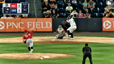 Tyler Hardman doubles (11) on a line drive to left fielder Phillip Glasser. Oswaldo Cabrera scores. Yanquiel Fernández to 3rd.