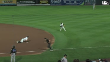 Dylan Jasso's diving play