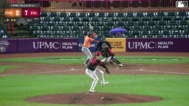 Aron Estrada homers (3) on a fly ball to right center field.