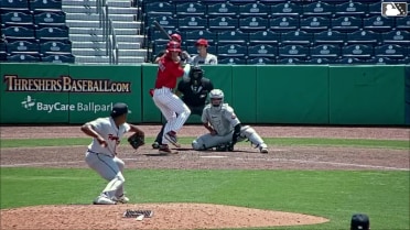 Tyler Pettorini singles on a line drive to left fielder Zach MacDonald. Nathan Humphreys scores. Manolfi Jimenez to 2nd.