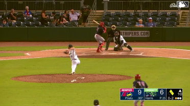 César Prieto singles on a line drive to right fielder Brewer Hicklen. Noah Mendlinger scores. Matt Koperniak to 3rd.