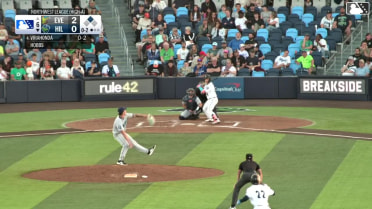 Carlos Virahonda singles on a line drive to center fielder Korbyn Dickerson. Kayson Cunningham scores.
