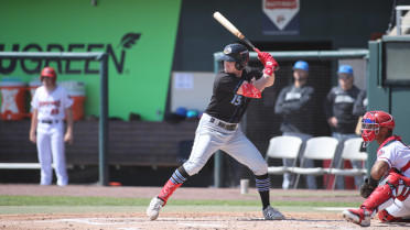 April 12: RubberDucks lose finale in Harrisburg, 9-2