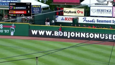 Marlins prospect Andrew Pintar makes a leaping catch 