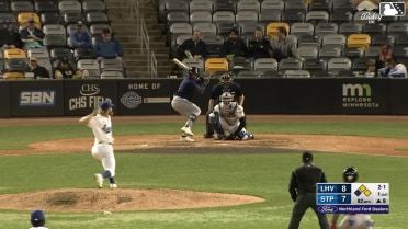 Zak Kent In play, run(s) to Steward Berroa