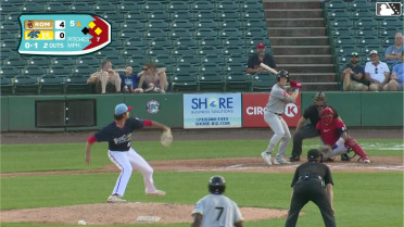 Owen Carey singles on a sharp line drive to right fielder Joel Dragoo. John Gil scores. Eric Hartman to 3rd.