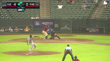 Wilder Dalis triples (2) on a ground ball to right fielder Yerald Nin. Sebastian Blanco scores. Cristian Arguelles scores.