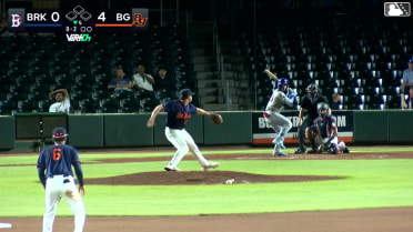 Andrew Lindsey In play, run(s) to Yonatan Henriquez