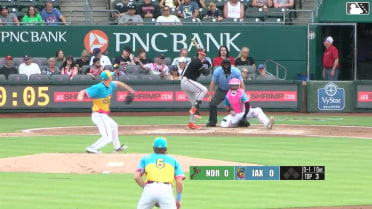 Heston Kjerstad homers (1) on a fly ball to left field.
