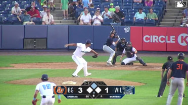 Adrian Santana singles on a line drive to right fielder Teo Banks. Ryan McCoy scores. Adrian Santana to 2nd.