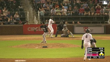 Samuel Zavala singles on a sharp line drive to right fielder Austin Hendrick. Andy Weber scores. Jeral Perez to 3rd.