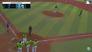 Ricardo Cabrera's three-run home run 