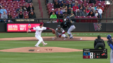 Jose Cerice singles on a line drive to center fielder Braylon Payne. Austin Charles scores. Derlin Figueroa to 3rd.