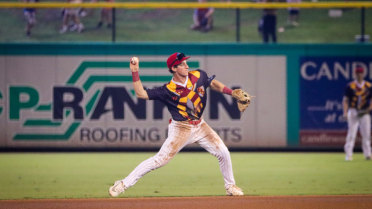 Ferrara’s Two RBIs Aid Five-Run Fifth, but Threshers Drop Fourth Straight