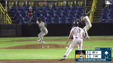 Brayan Mendoza In play, run(s) to Dean Curley