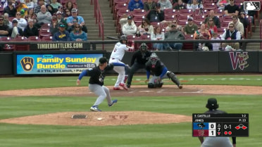 Luis Castillo singles on a ground ball to shortstop Austin Charles. Josiah Ragsdale scores. David García to 2nd.