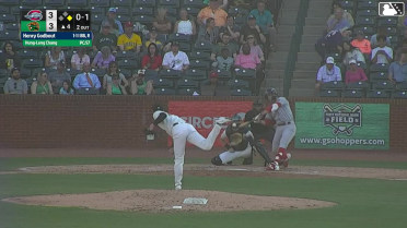 Henry Godbout homers (4) on a line drive to left field. Justin Gonzales scores.