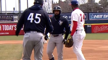 Jasson Domínguez's three hits