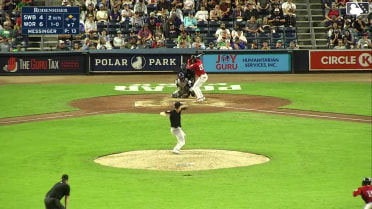 Zach Messinger In play, run(s) to Kristian Campbell