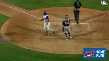 Yohendrick Pinango's solo home run