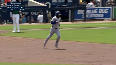 Orelvis Martinez 2-Run Home Run