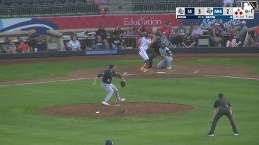 Jean Walters grounds out, shortstop Carson Tucker to first baseman Albert Fabian. Ben McLaughlin scores. Alberto Barriga to 2nd.