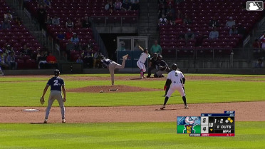 Eduardo Tait reaches on a fielding error by third baseman Junior Tilien. Khadim Diaw scores. Marek Houston to 2nd.