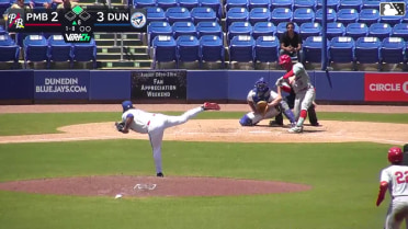 Denis Samudio In play, run(s) to Miguel Hernández