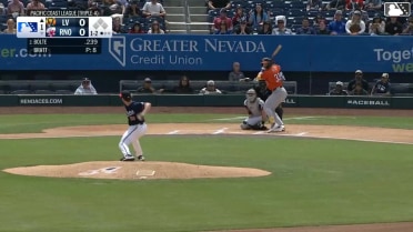 Henry Bolte homers (4) on a fly ball to left center field.