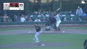 Chris Taylor out on a sacrifice fly to center fielder Turner Hill. Denzer Guzman scores.