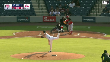 Aroon Escobar out on a sacrifice fly to center fielder Trevor Cohen. Raylin Heredia scores.