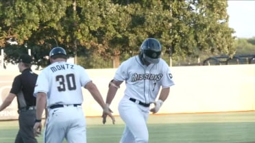 Graham Pauley rips 22nd home run to right field