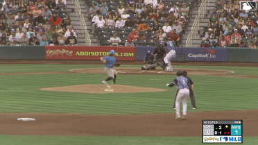 Ryan Ritter homers (4) on a fly ball to left field. Bryant Betancourt scores.