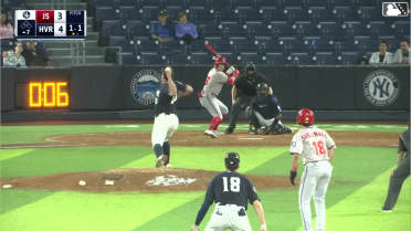 Juan Villavicencio singles on a line drive to left fielder Robbie Burnett. Luis Caicuto scores. Kodey Shojinaga to 3rd. Trent Farquhar to 2nd.
