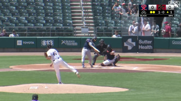 Didi Gregorius drills a solo home run to center field
