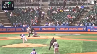 Wyatt Hudepohl In play, run(s) to Roderick Arias