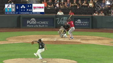 James Gonzalez In play, run(s) to LuJames Groover