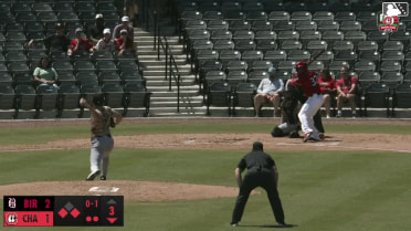 Pablo Aliendo singles on a ground ball to shortstop Ryan Burrowes. Carter Graham scores. Cam Collier to 2nd.