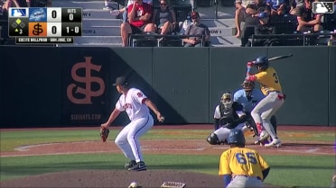 Mairoshendrick Martinus homers (14) on a line drive to left field. Oswaldo Osorio scores.