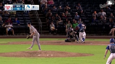 Jake Gelof singles on a sharp line drive to left fielder Caden Kendle. Mike Sirota scores. Elijah Hainline to 3rd.