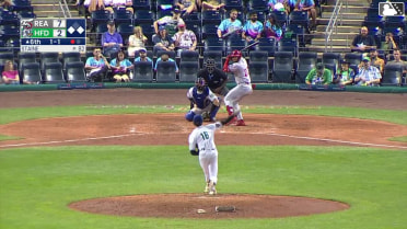Raylin Heredia doubles (33) on a line drive to right fielder Braylen Wimmer. Dante Nori scores. Pedro León scores.