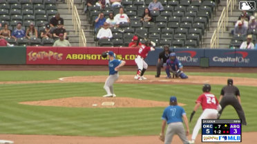 Vimael Machín doubles (5) on a line drive to left fielder Ryan Fitzgerald. Charlie Condon scores.