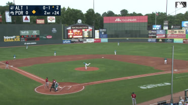 Jase Bowen steals home 