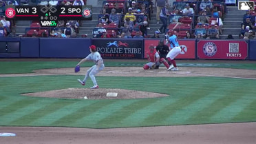 Jacob Hinderleider homers (5) on a fly ball to right center field.