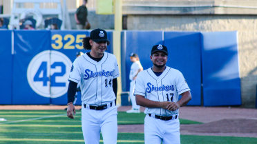 Shuckers Sneak Past Blue Wahoos 7-5 For Series Win
